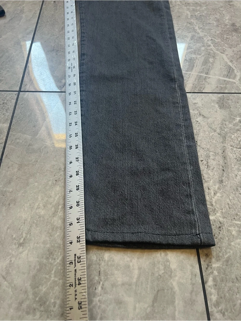 Levi's 501 Original Fit Jeans Mens 32x34 Faded Black Straight Leg Button Fly ‘93